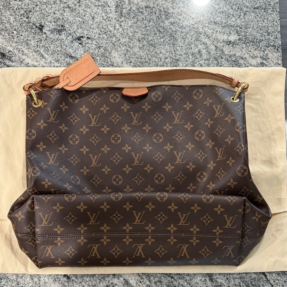 Louis Vuitton Graceful MM GREAT CONDITION!!